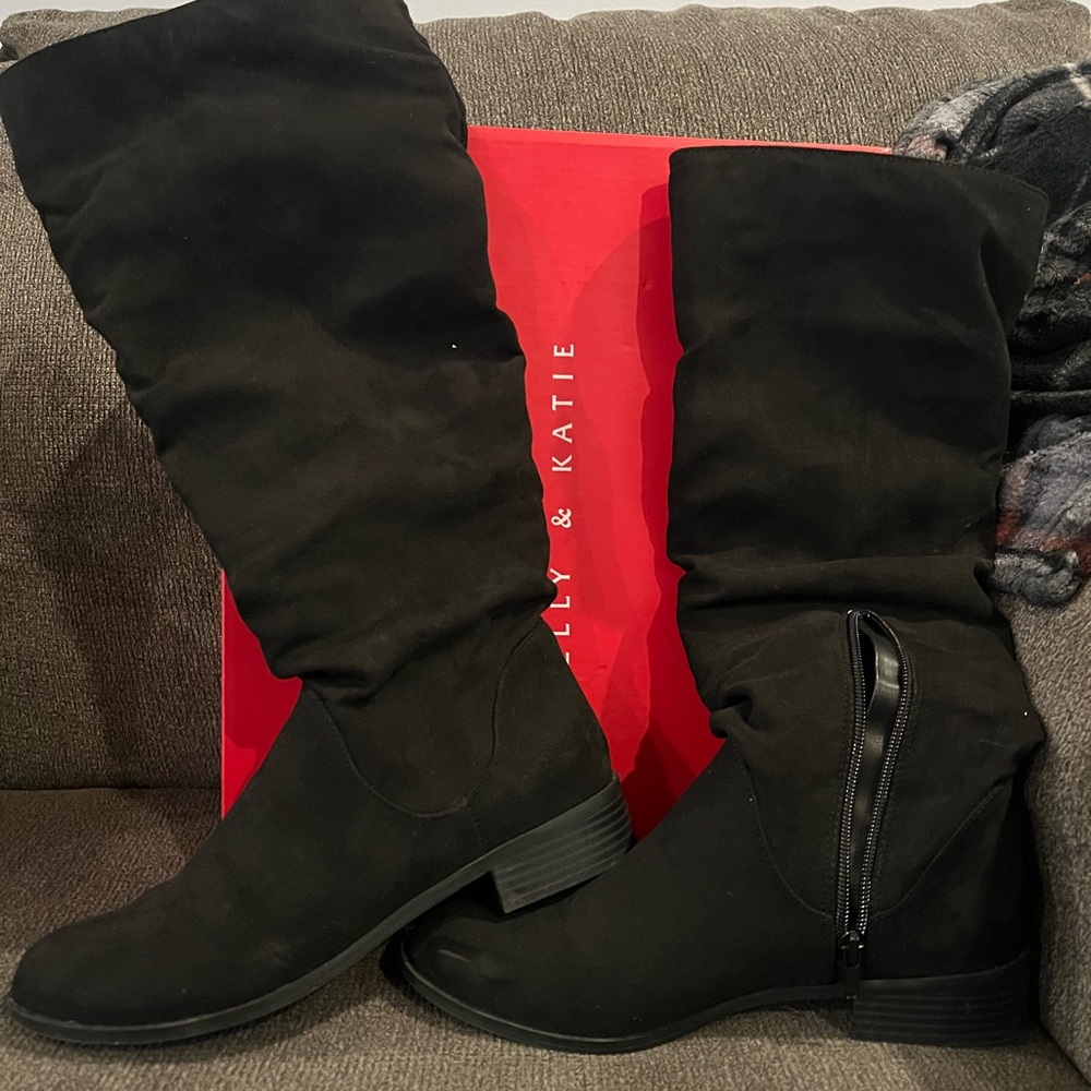 Kelly & Katie Black Knee-High Boots size 7